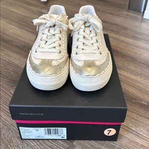Vince Camuto JENLIE Beige and Metallic Sneakers size 7